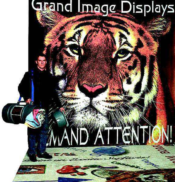 10' x 10' Display System with Mural